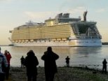 royal-oasis-cruise-ship