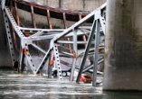 collapsed-bridge-washington