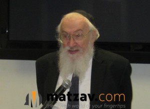 Rav Yisroel Belsky (275)
