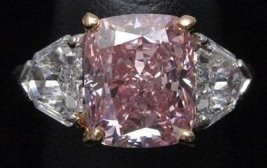 vivid-pink-diamond