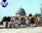 digging-on-har-habyis-to-erase-traces-of-jewish-altar-2