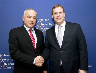minister-steinitz-l-and-minister-baird-at-the-nuclear-security-summit-in-the-hague