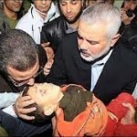 egyptian-politician-kissing-dead-baby-killed-by-hamas
