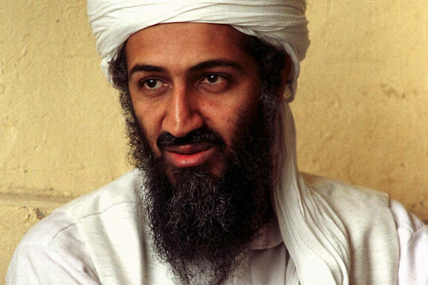 SEAL Team 6 Veteran Challenges Bin Laden Raid Myths, Reveals New Details of...