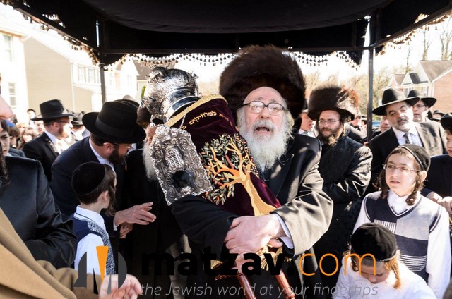 MTT Hachnosas Sefer Torah-148