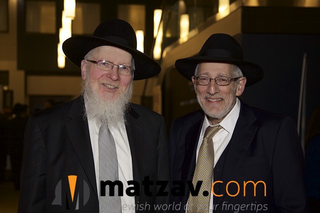 Photos: Seen at the Torah Umesorah Convention | Matzav.com