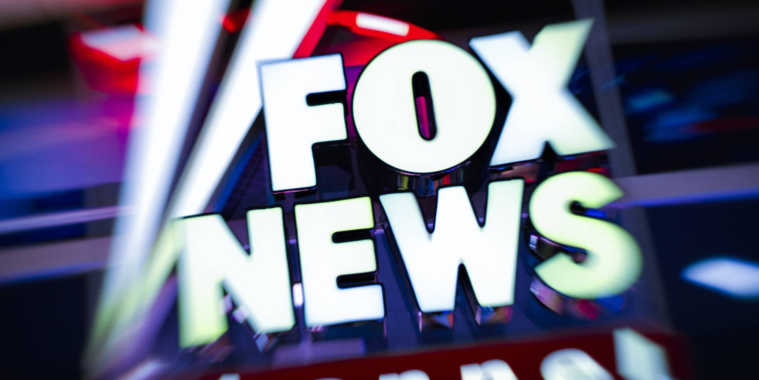 Fox News To End 2017 As Most-Watched Network On Cable | Matzav.com - Is There A Fox News App For Xbox One