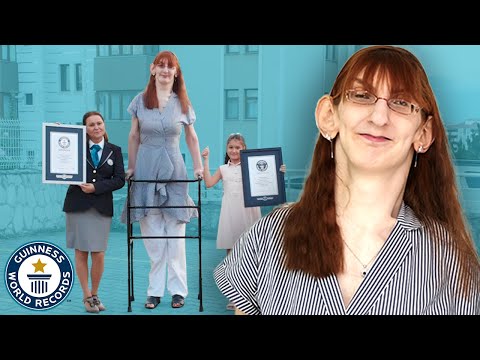 Tallest woman in the world: Turkey Rumeysa Gelgi na Guinness World