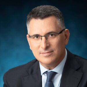 Sa’ar Warns UK: If Britain Acts Against Israel, Israel Will Act