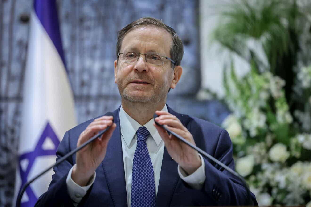 Chareidi Group Accuses President Herzog of Double Standard Over Condemnations...