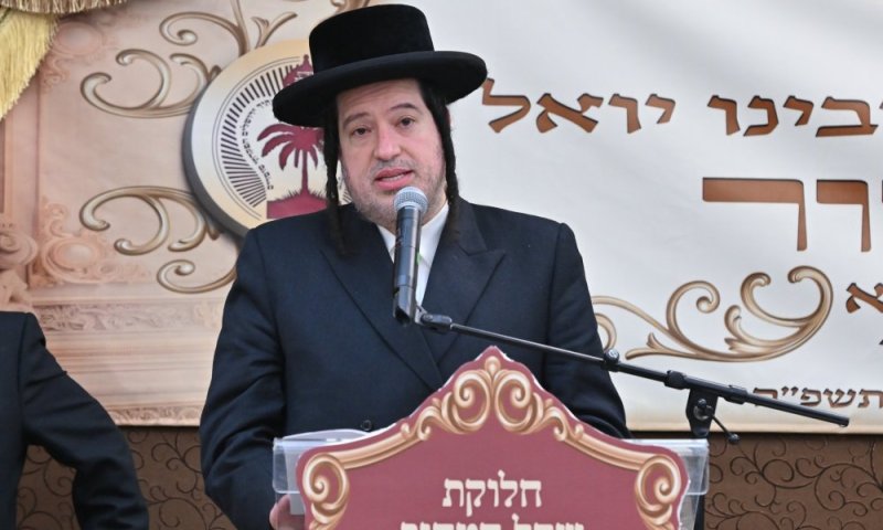Report Claims Satmar Billionaire Landau Suggests Taking Israel to The Hague...