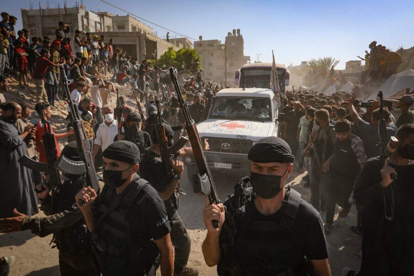Hamas Appeals to Trump With Bold Ceasefire Proposal as Israel Rejects Plan...