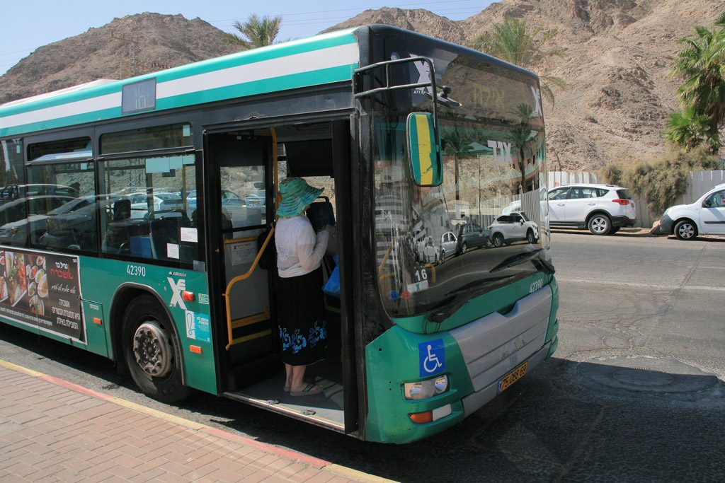 Soldier Trapped in Bus Luggage Compartment Recounts Terrifying Ordeal: “I...