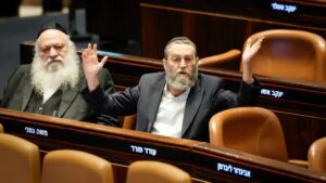 Gafni Signals Dramatic Break With Netanyahu, Hints at Backing Gadi Eisenkot for Prime Minister