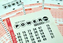 Powerball Jackpot Soars to $975 Million, Closing In on the $1 Billion Mark