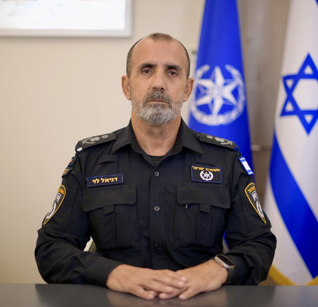 Police Commissioner Reportedly Weighing Policy Change: Bnei Yeshiva Filing...