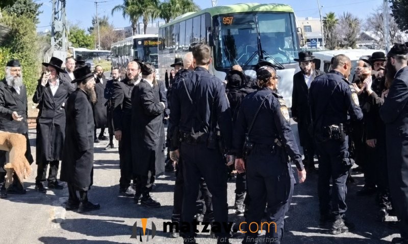 Hours Before Shabbos: Belzer Yungerman Arrested in Kiryat Gat Over Alleged...