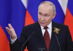 Ukraine Strikes Leave Putin’s $1.5B Black Sea Palace ‘Unprotected:’ Report
