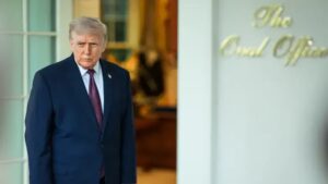 Trump: ‘Iran Should Wave White Flag of Surrender’ Image