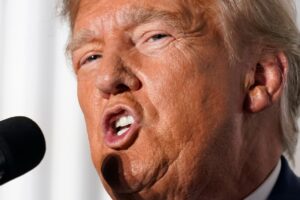 Trump Weighs Federal Fight Against New York’s New ‘Pied-à-Terre’ Tax