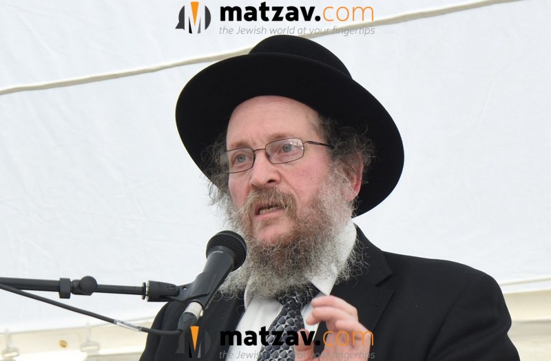 A Kashrus Legend: Rav Avrohom Yitzchok Juravel zt”l