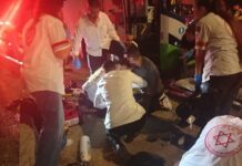 Israeli Bus Driver Collapses Behind the Wheel, Crashes Into Car; Rushed to Hospital in Critical Condition