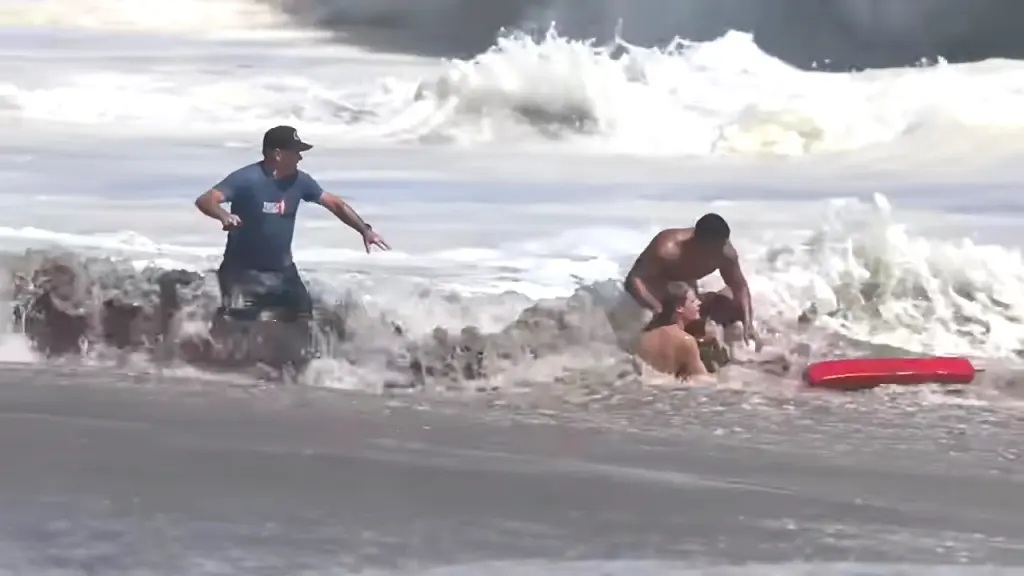 Teen Lifeguard Hailed by Trump Could Soon Visit White House After Daring Ocean...