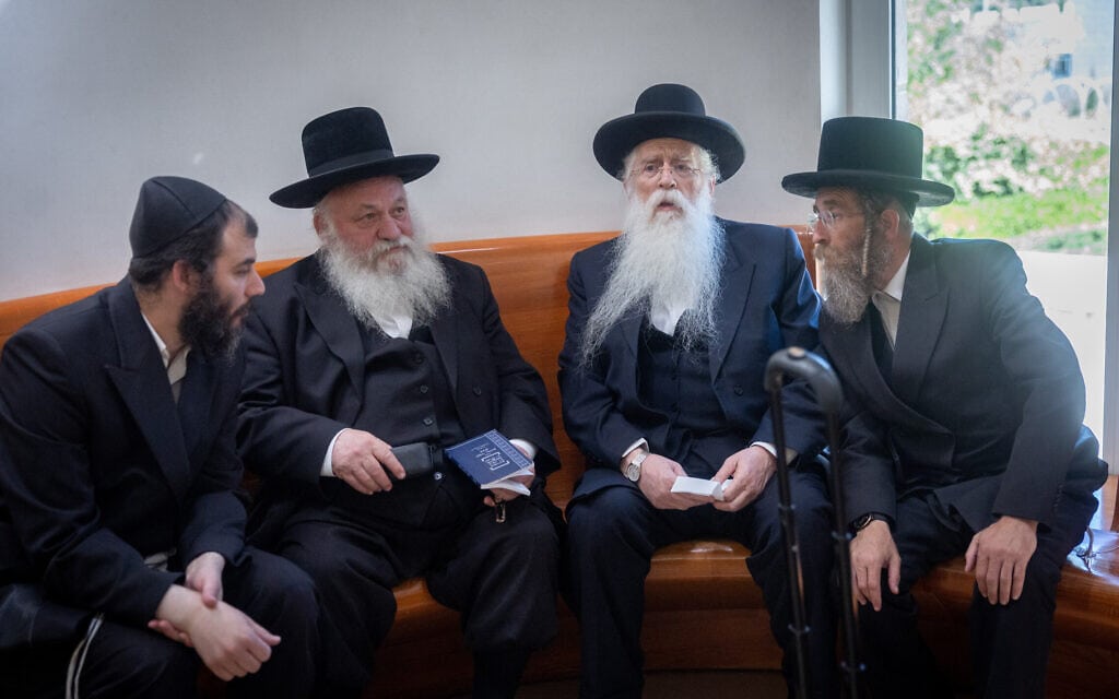 Agudah Turmoil: Belz and Shlomei Emunim Declare ‘Gur Does Not Represent Us,’...