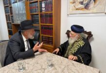Deri Asks Rav Yitzchak Yosef to Lead Rav Ovadiah Yosef’s Legacy as Shas Rallies for Election Battle
