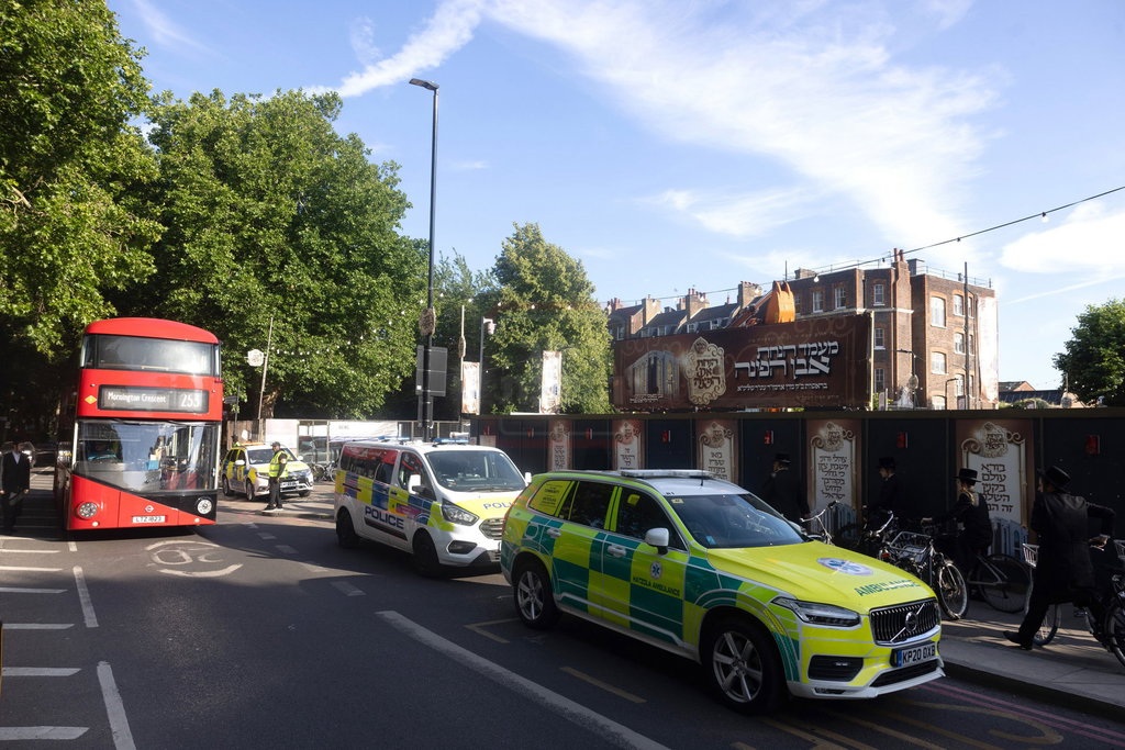 London Rabbonim’s Bold Stand Pays Off: All 20 Girls Placed After Schools Barred...