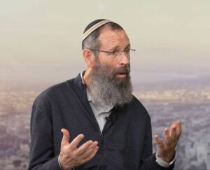 Rav Yigal Levinstein Blasts IDF Over Female Paramedic Controversy: “An Impossible Situation”