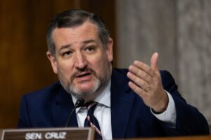 Cruz Teases Clash With Vance: “I Want to Be President”